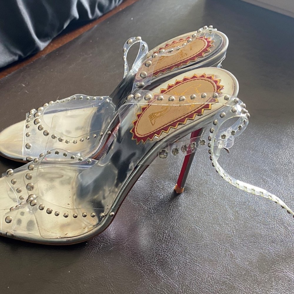 Christian Louboutin-Icone a Clous Silver, sz 37.5